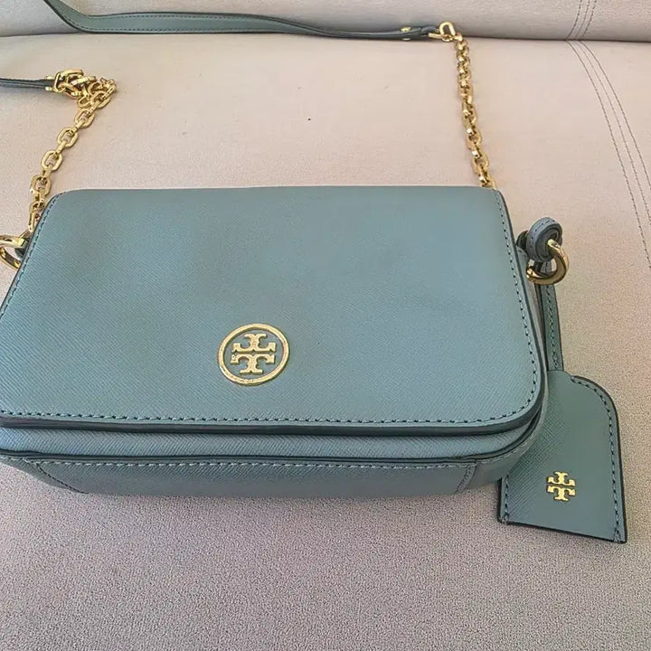 [BUNJANG] Tory Burch Robinson Satchel Bag Light Blue / 토리버치 로빈슨 사첼백 라이트블루