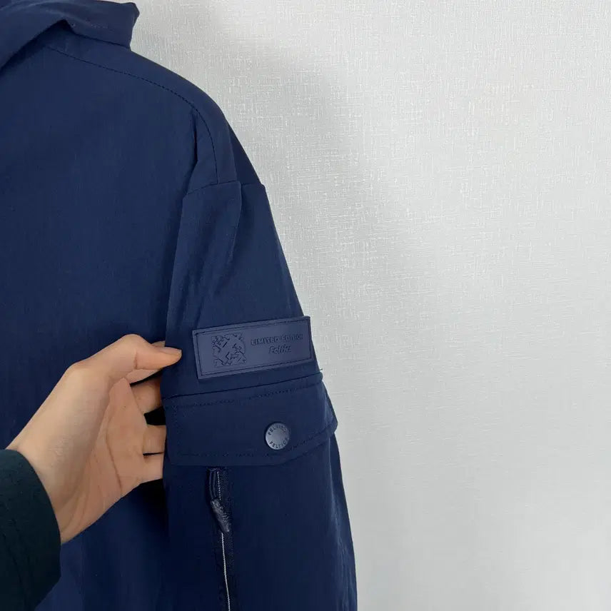 [BUNJANG] Feltics 2024 Navy Windbreaker Jacket L / Feltics 2024 상태굿 바람막이 자켓 점퍼 100 L 라덴 빈티지