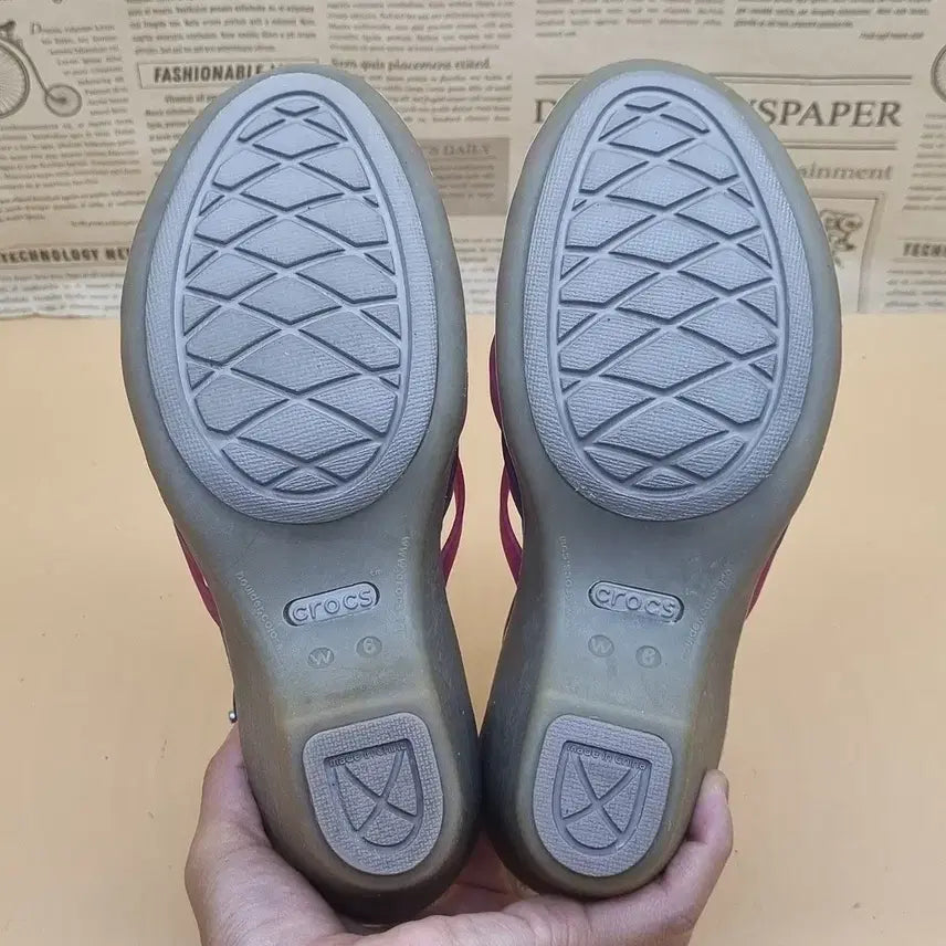 [BUNJANG] Crocs Isabella Mini Wedge Sandal / 크록스 이사벨라 미니 웨지 샌들w6 230  굽8