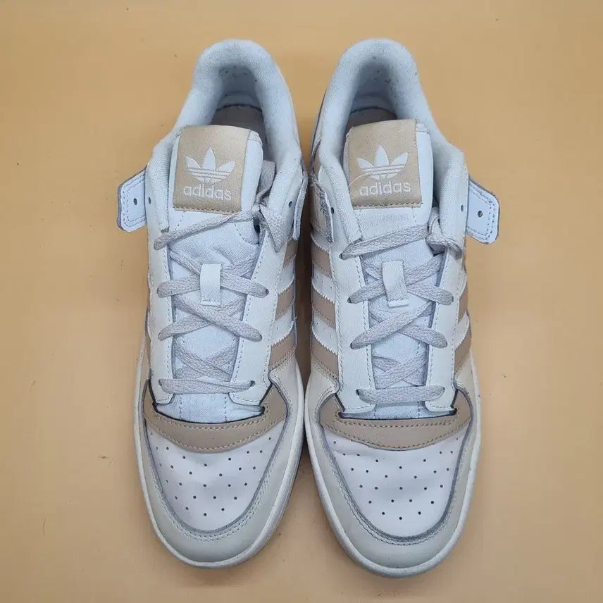 [BUNJANG] Adidas Forum Low Beige Sneakers 280 / 아디다스 포럼 로우  베이지 운동화 280