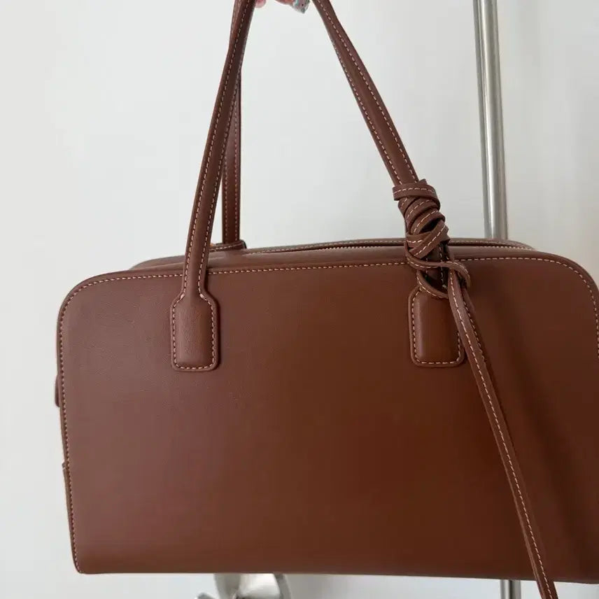 [BUNJANG] Demellier Cali Boston Bag Tan Brown / 드메리엘 케일리 보스턴 플러스백 탄브라운