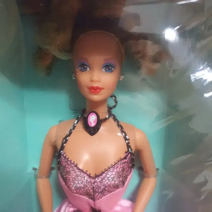[BUNJANG] Barbie Parisian Edition Doll / 바비 인형 파리지앵 에디션