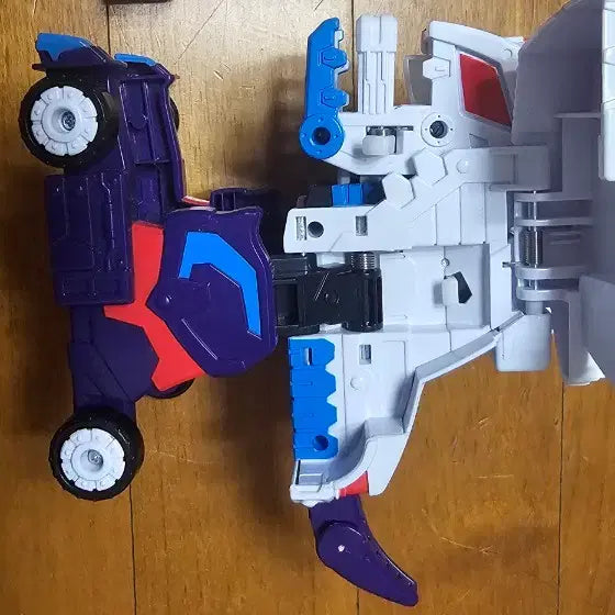 [BUNJANG] Hello Carbot Cure Bambam Transforming Robot / 헬로카봇 큐어밤밤 변신로봇