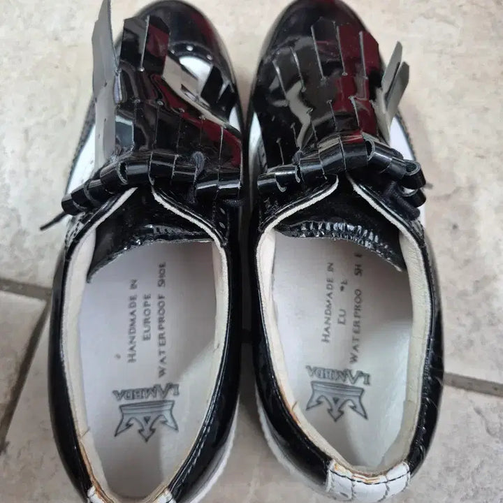 [BUNJANG] LAMBDA Golf Shoes Black/White 235mm / LAMBDA 람다 골프화 블랙/화이트 235mm