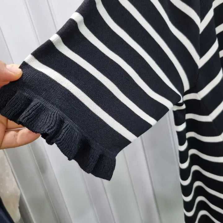 [BUNJANG] Striped Knit T-Shirt Black White / 줄무늬 니트 티셔츠 블랙 화이트