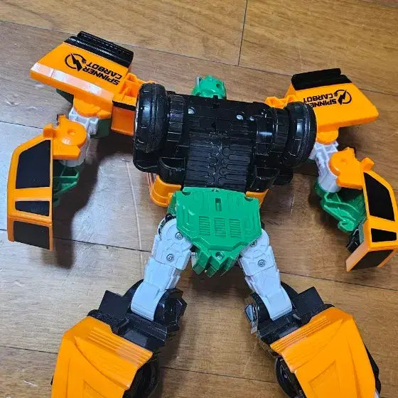 [BUNJANG] Hello Carbot Spinnerble Transforming Robot Toy / 헬로카봇 스피너블 변신 로봇
