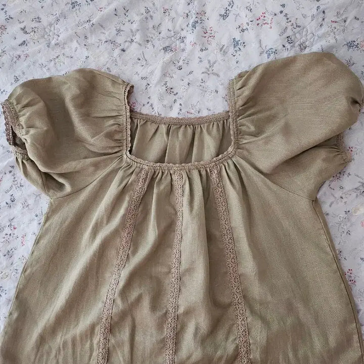 [BUNJANG] Maybe Baby Monellia Lace Blouse / 메이비베이비 블라우스