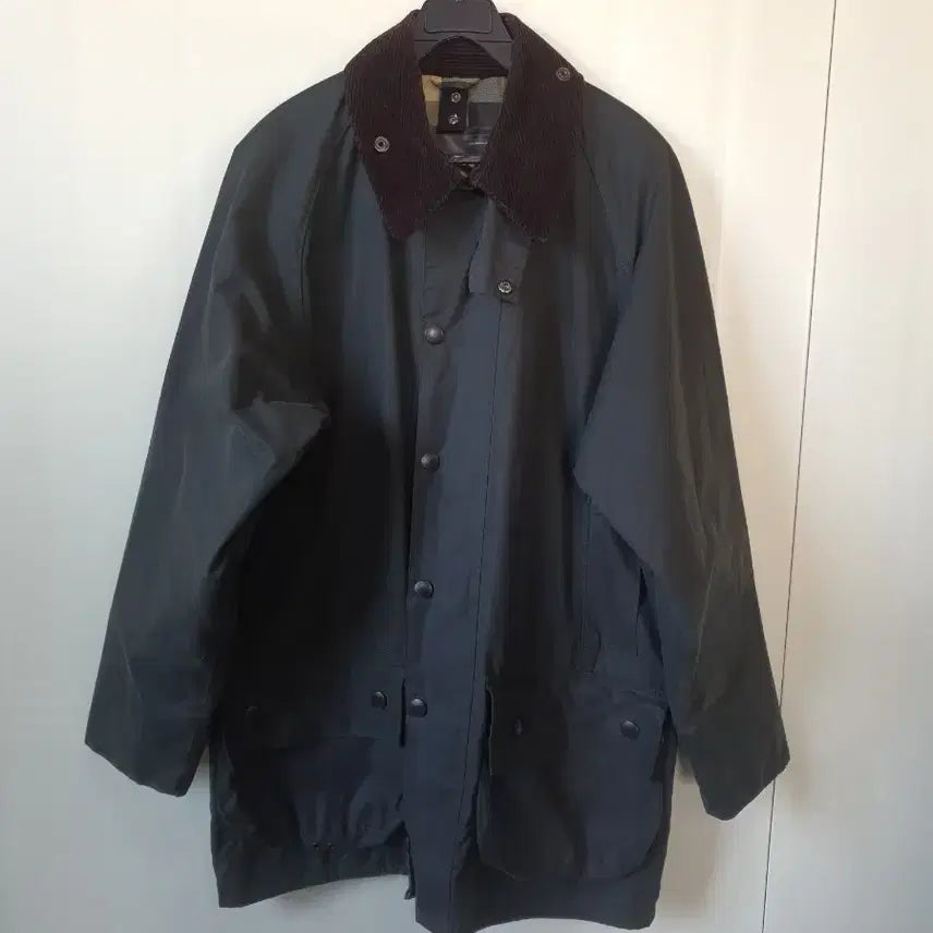 [BUNJANG] Barbour Authentic Wax Jacket C38 Khaki / 바버  정품 왁스 자켓  C38 진한 카키계열