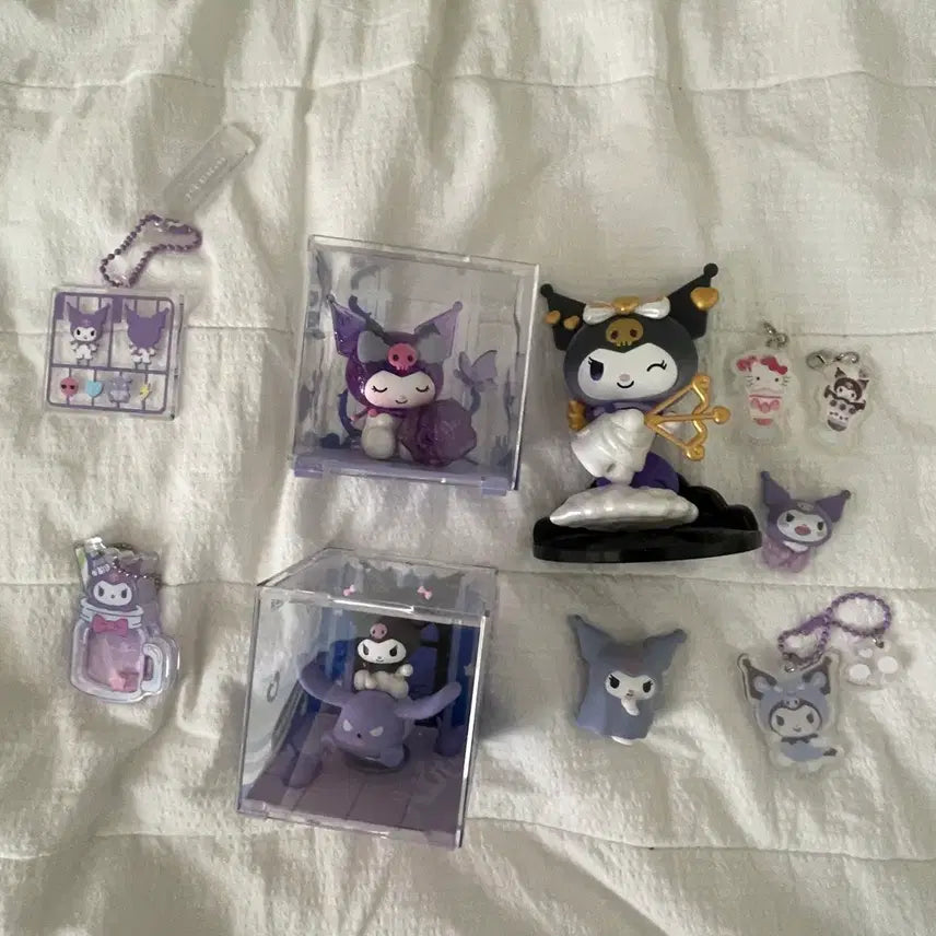 [BUNJANG] Sanrio Kuromi Figure Keyring Set / 산리오 쿠로미 피규어 키링 세트
