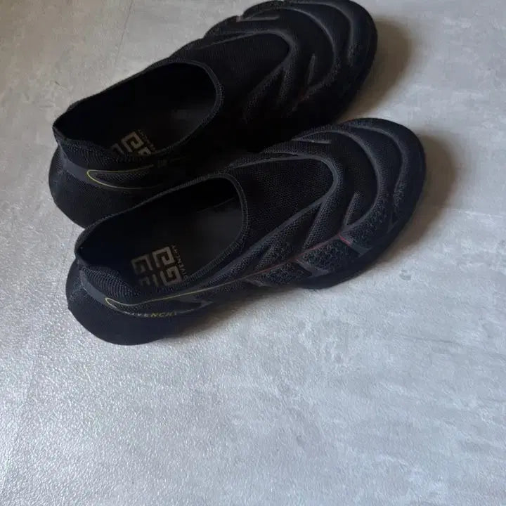 [BUNJANG] Givenchy TK 360 Black Sneakers / 지방시 tk 360 블랙 스니커즈