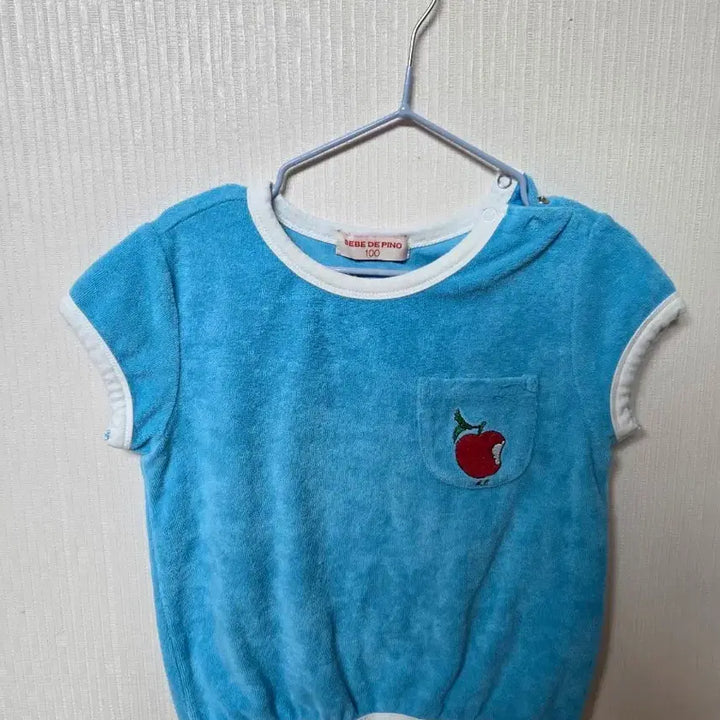 [BUNJANG] Bebe de Pino Apple Embroidery Towel Short Sleeve T-Shirt Size 100 / 베베드피노 사과 자수 타올 반팔티 100