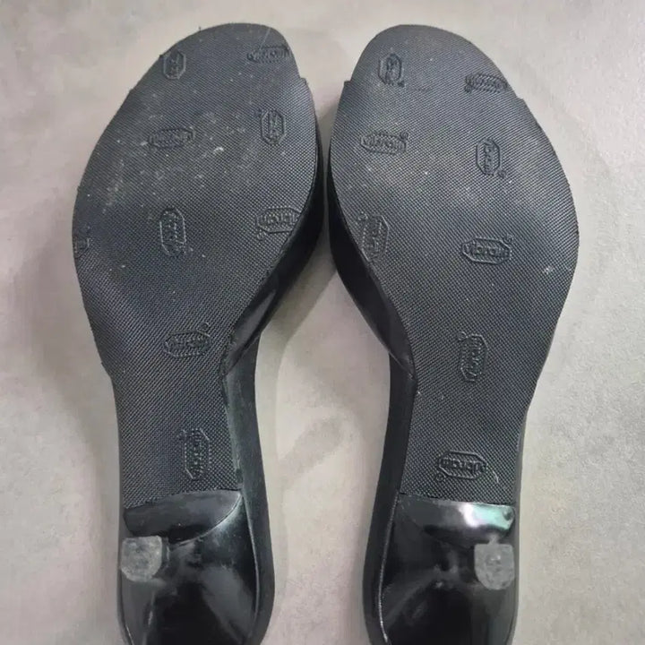 [BUNJANG] Prada Sandals Slippers / (정품) 프라다 샌들 슬리퍼