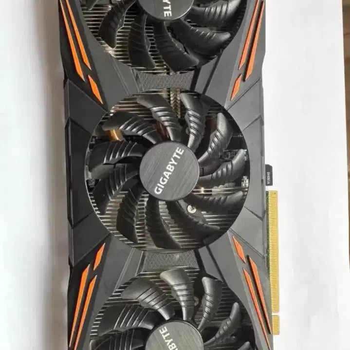 [BUNJANG] Gigabyte GTX 1080 Graphics Card / 기가 GTX1080
