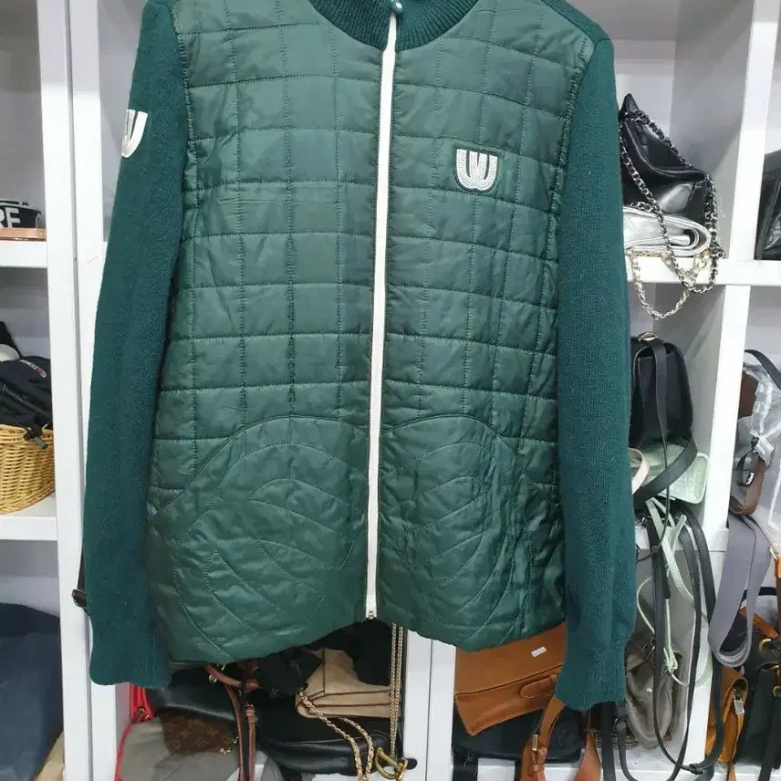 [BUNJANG] M.U. Sports Knit Padding 100 / 엠유스포츠 니트 패딩 100