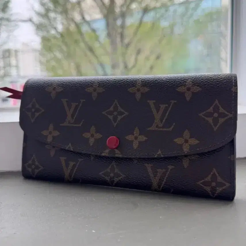 [BUNJANG] Louis Vuitton Emily Wallet Monogram Long Wallet / 루이비통 에밀리 월릿 장지람