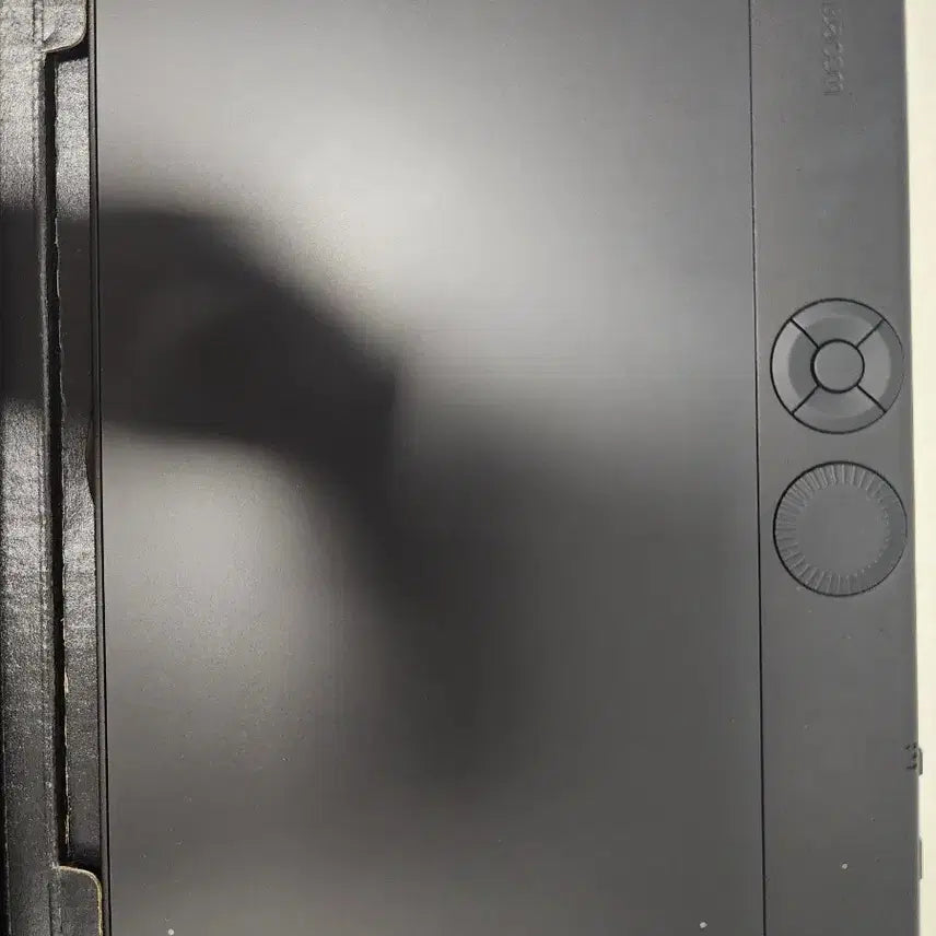 [BUNJANG] Wacom Intuos Pro PTK-470 Tablet / 와콤 인튜어스프로 ptk470 타블렛 판매