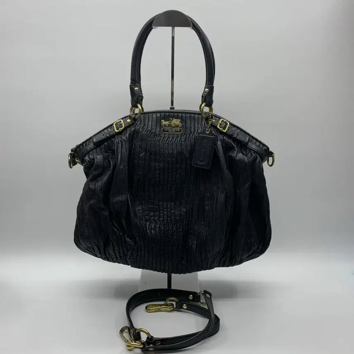 [SOLD OUT] 267002523 코치 가죽 2way 숄더백 블랙