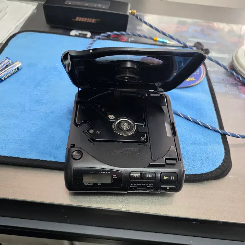 [BUNJANG] Sony Car Discman D-800K CD Player / 소니 카 디스크맨 (CAR Discman)d800k