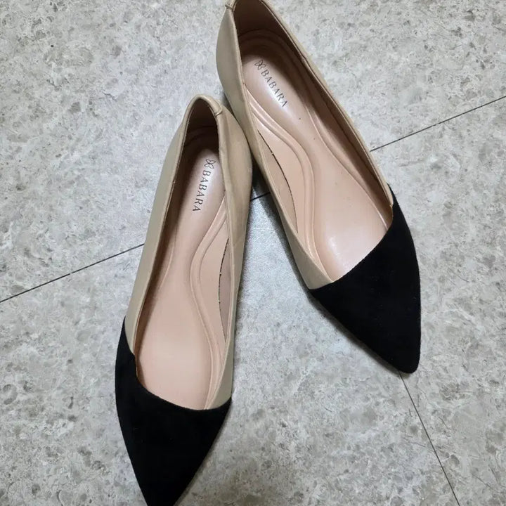 [BUNJANG] Barbara Two-Tone Suede Flat Shoes / 바바라 투톤 스웨이드 플랫 슈즈