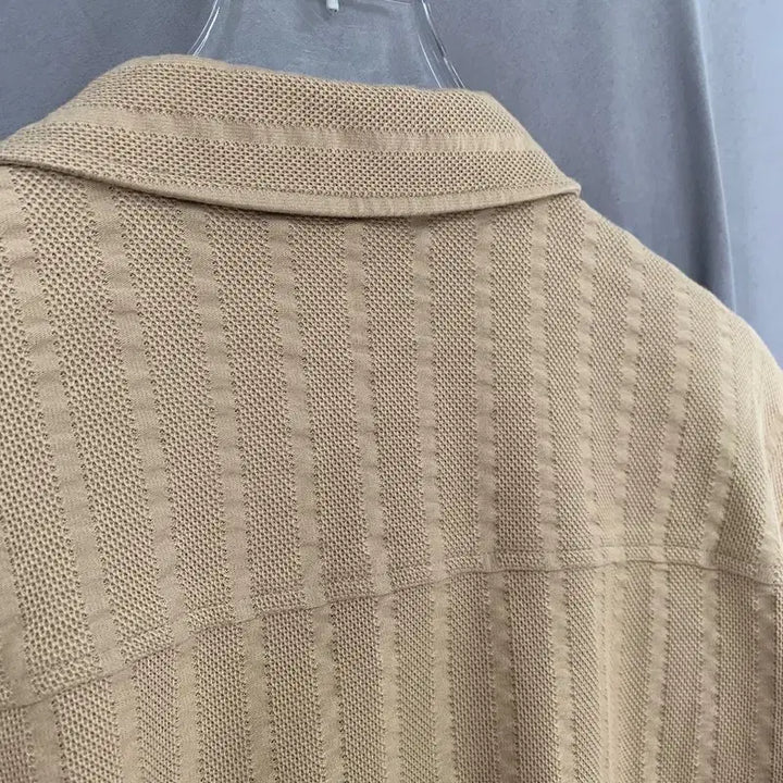 [BUNJANG] Calvin Klein Jacquard Stripe Pattern Spandex Short Sleeve Shirt / S CK 캘빈클라인 자카드 스트라이프 패턴 스판 반팔 셔츠