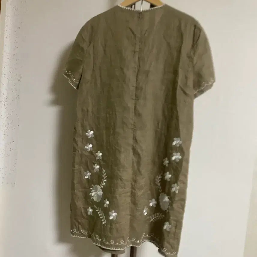 [BUNJANG] Zara Embroidered Mini Dress Size 55 / 자라 자수 미니원피스 55