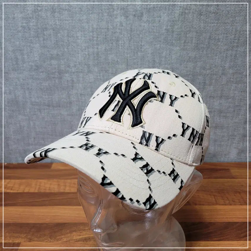 [BUNJANG] MLB Beige NY Ball Cap F / @168. MLB 베이지 NY볼캡 F