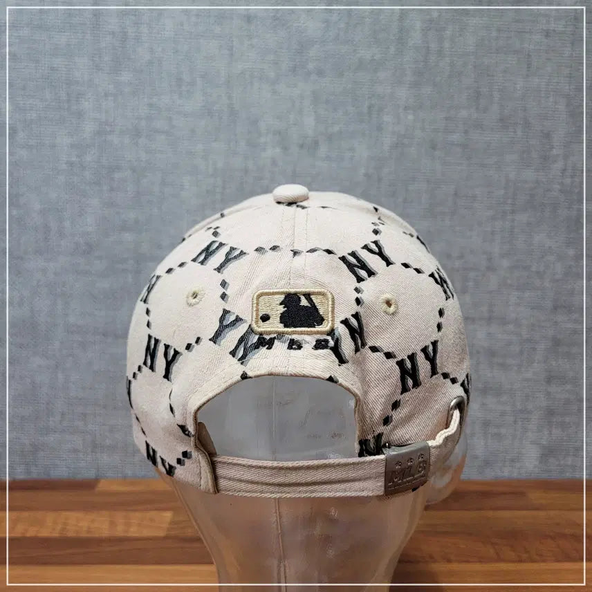 [BUNJANG] MLB Beige NY Ball Cap F / @168. MLB 베이지 NY볼캡 F
