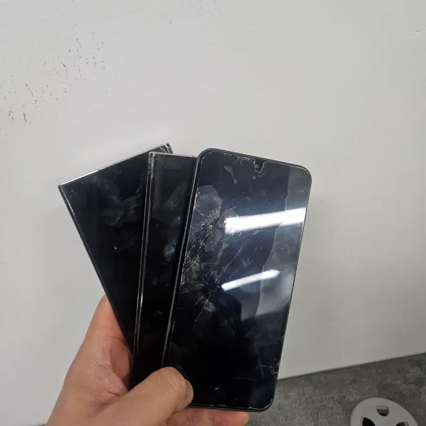 [BUNJANG] Used/Broken Smartphones for Repair - All Brands (Samsung, LG, Apple) / 중고폰 엘지 아이폰 갤럭시 고장폰 파손폰 수리용폰필요해요