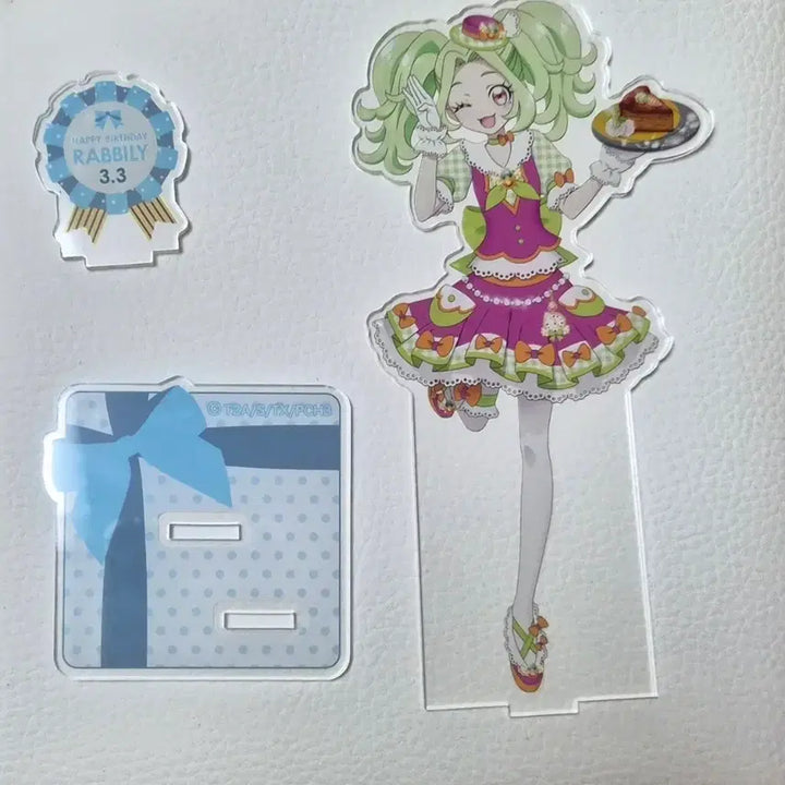 [BUNJANG] PriChan Rirebi Birthday Acrylic Stand / 프리채널 라비리 생일 아크릴 스탠드