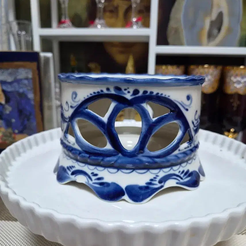 [BUNJANG] Antique Russian Gzhel Teapot Warmer / 앤틱 러시아 그젤 티팟워머