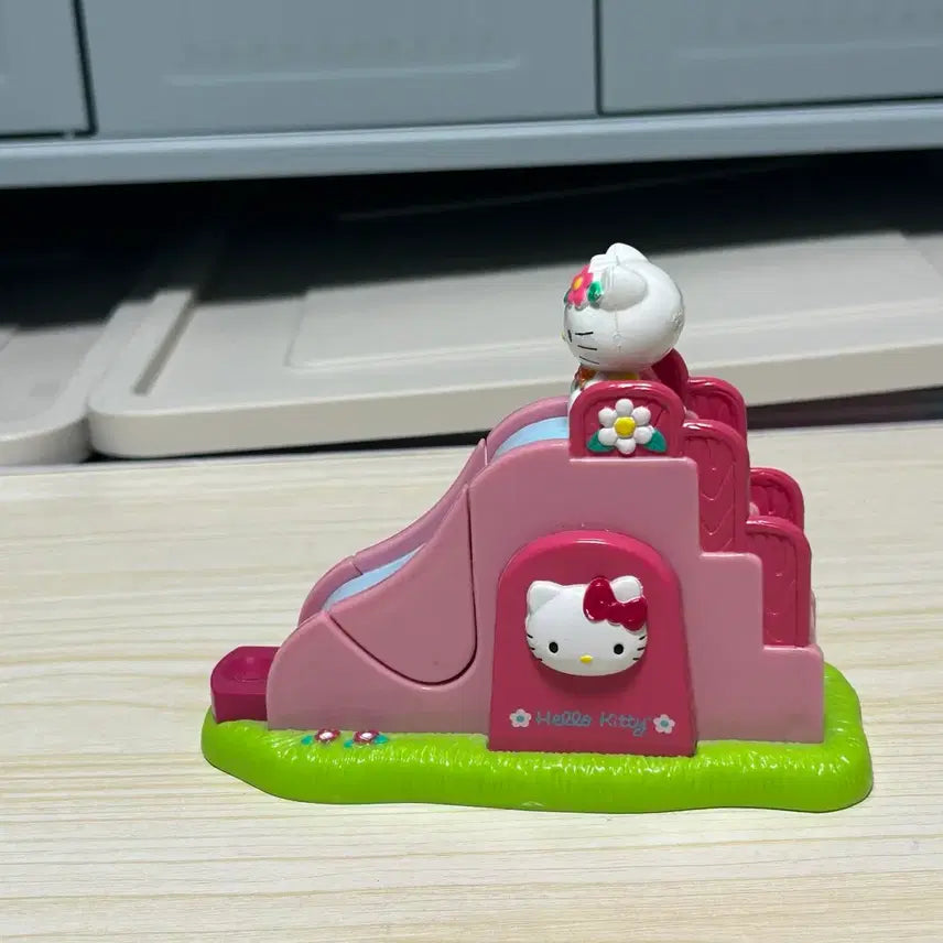 [BUNJANG] Classic Kitty Tape Cutter / 고전키티 미끄럼틀 테이프 커터