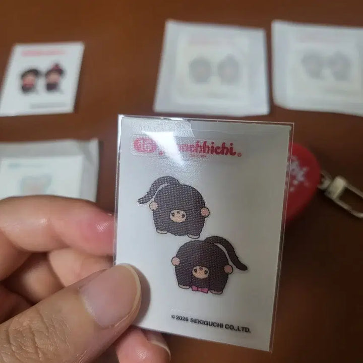 [BUNJANG] Monchhichi Sticker Set with Tin Case / 몬치치 띠부씰, 스티커, 틴케이스 일괄
