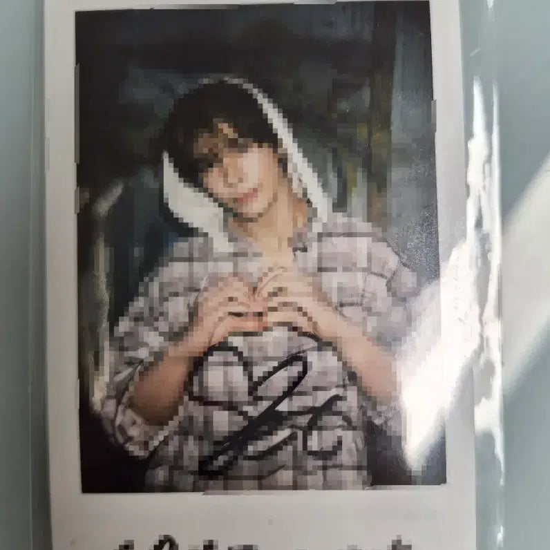 [BUNJANG] CRAVITY Serim Signed Polaroid / 크래비티 세림 싸인 폴라 싸폴 사인
