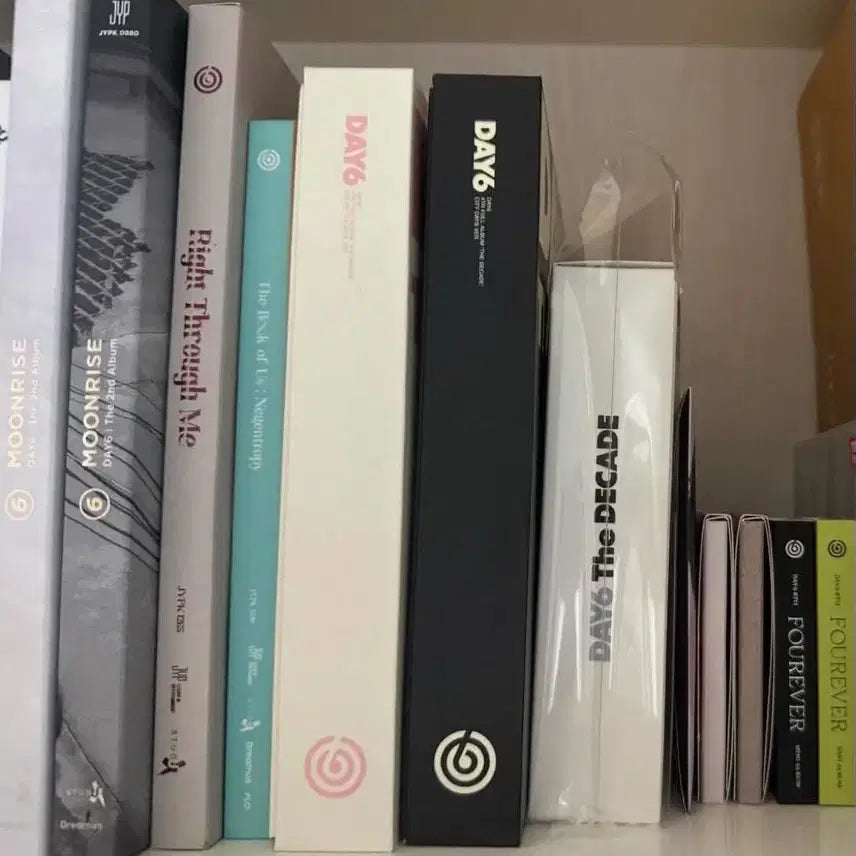 [BUNJANG] Day6 Unsealed Album Bundle Set / 데이식스 단순 개봉 앨범 일괄 양도 문라이즈 라뚫미