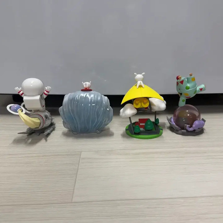 [BUNJANG] Crayon Shin-chan Classic Series Figures Set (Unsealed) / 짱구 클래식시리즈 피규어 4개 세트 (개봉)