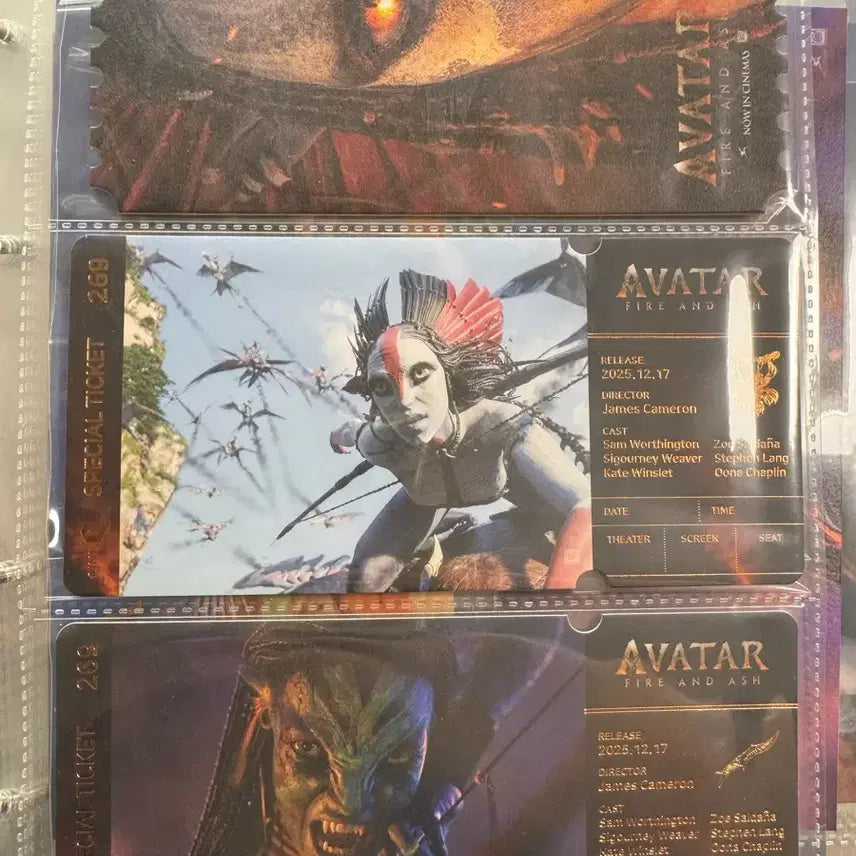 [BUNJANG] Avatar 3 Merchandise Bundle Set (CineQ + Original Ticket + Light &amp; Sound Package + Art Card) / 특가 할인)아바타 3 굿즈 일괄 양도 (씨네큐+오리지널 티켓+광음패키지+아트카드)