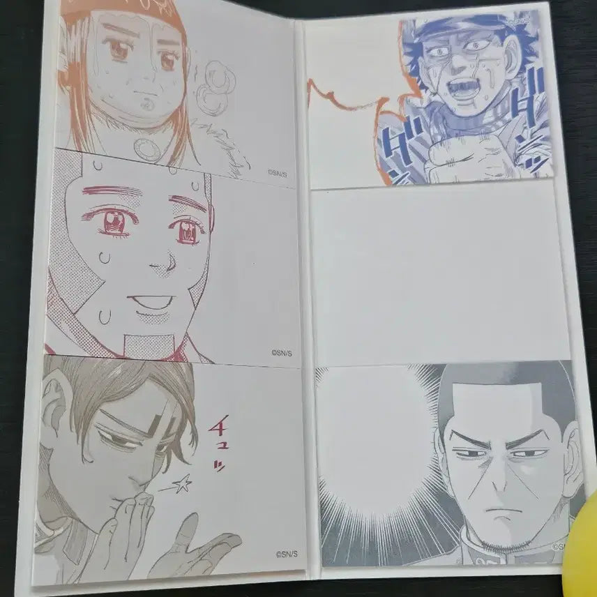 [BUNJANG] Golden Kamuy Original Art Exhibition Travel Sticker Set / 골든카무이 골카 원화전 트래블 방수 스티커 + 기름종이 + 덤 메모지