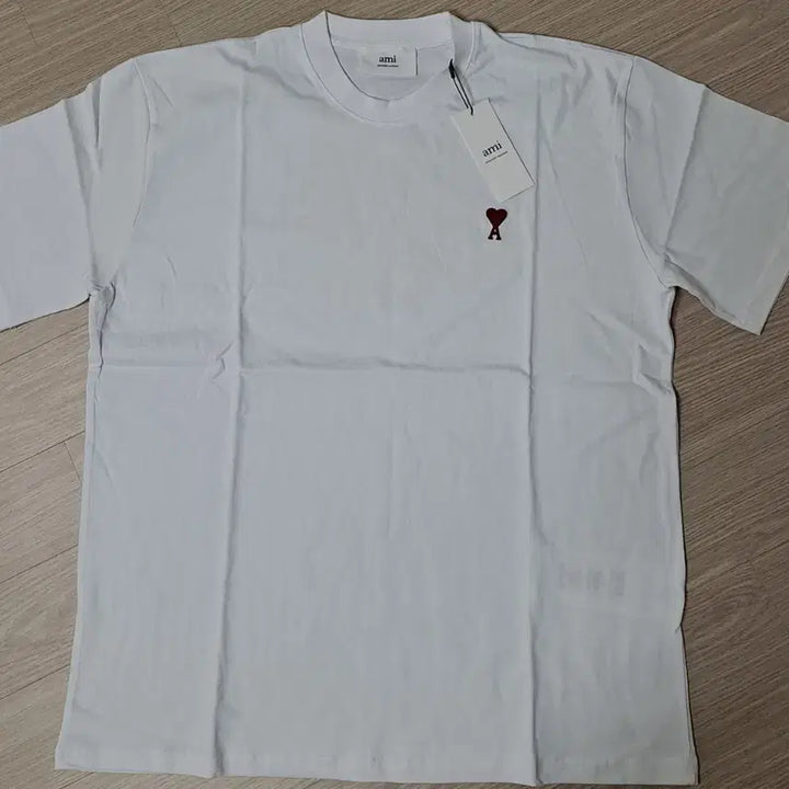 [BUNJANG] AMI Heart Logo Short Sleeve T-Shirt White / 아미 하트 로고 반팔 티셔츠 화이트-새상품