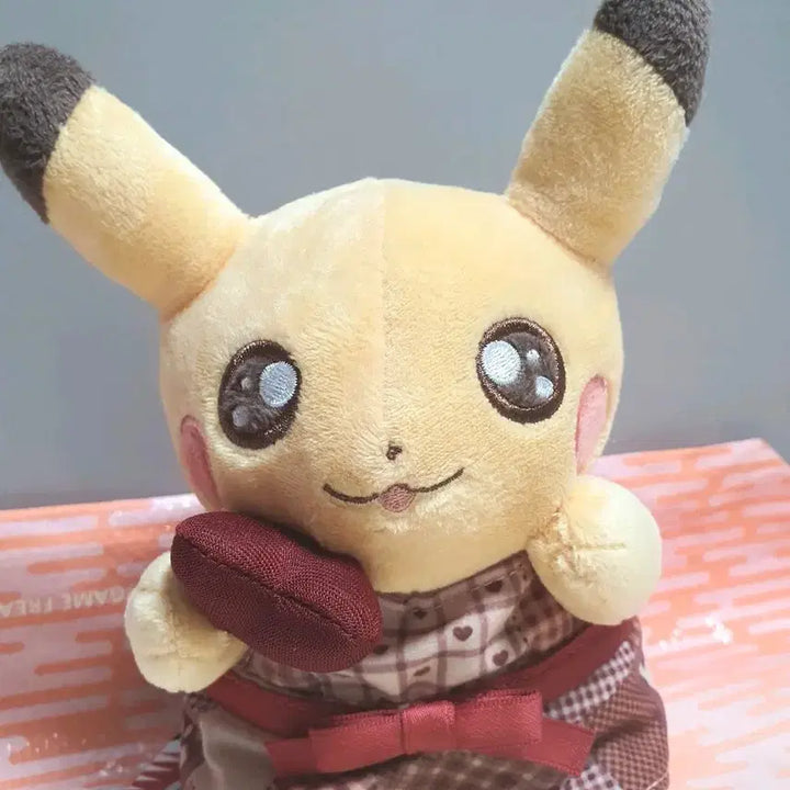 [BUNJANG] Pokemon Sweet Delivery Heart Pikachu Plush / 스위트 딜리버리 피카츄 시리즈 포켓몬스터 하트 피카츄