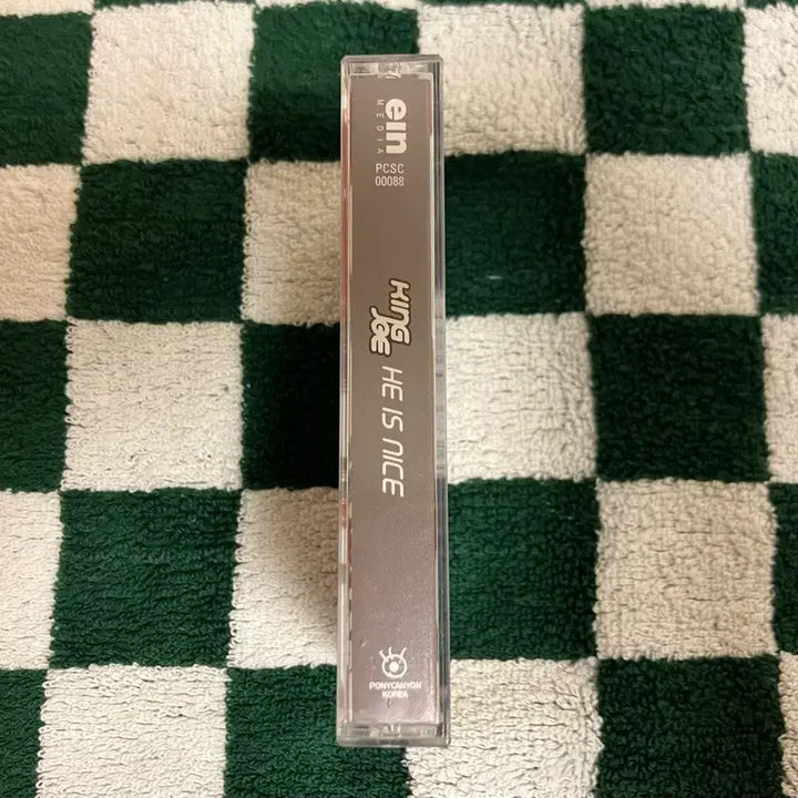 [BUNJANG] King Joe 1st Album Cassette Tape feat. Kim Yoon-ah, Park Sun-joo, Shin Ye-won, Crying Nut / 킹조 1집 카세트테이프 김윤아 박선주 신예원 크라잉넛 참여