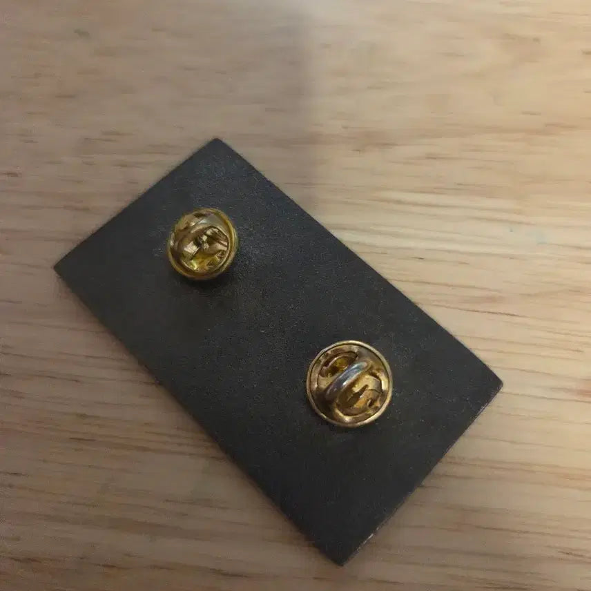 [BUNJANG] Violet Evergarden Metal Badge / 바이올렛에버가든 금속뱃지