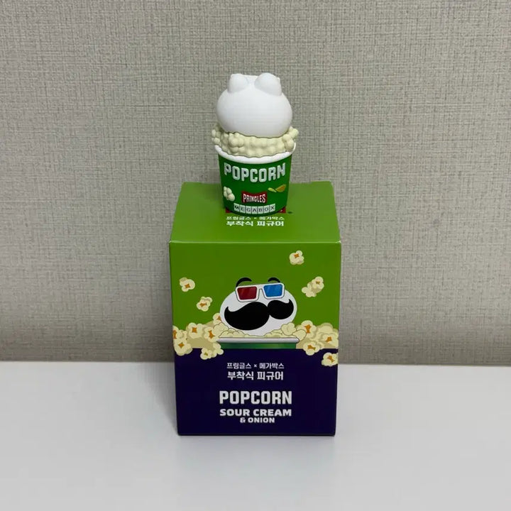 [BUNJANG] Pringles x Megabox Sticker Figure / 프링글스 메가박스 부착식 피규어