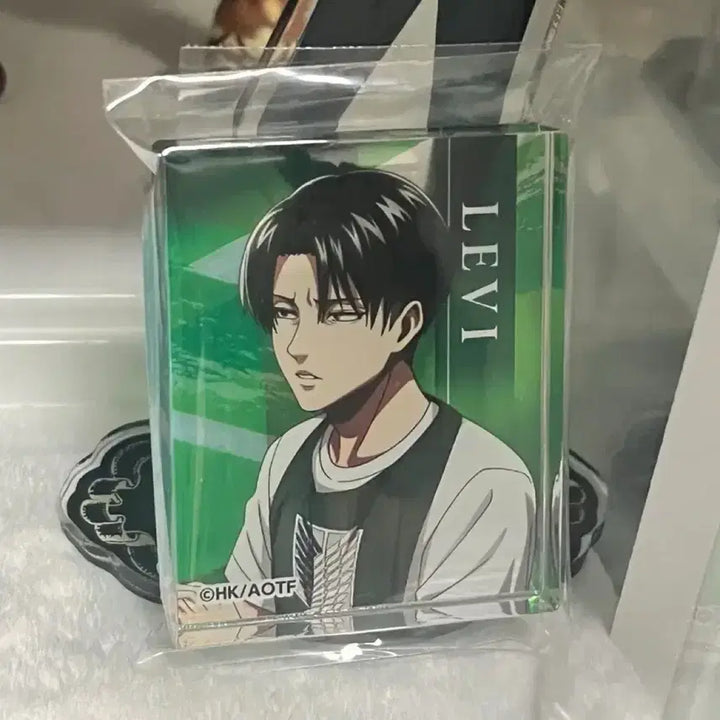 [BUNJANG] Attack on Titan Levi Jujugabi Collaboration Acrylic Block / 진격거 리바이 아크릴 블럭 판매