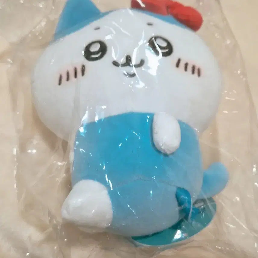 [BUNJANG] Chiikawa Hachiware x Hello Kitty Plush S / 치이카와 산리오 콜라보 하치와레 S 키티 누이