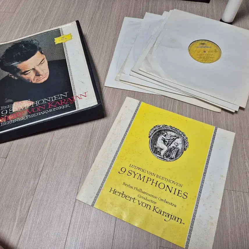 [BUNJANG] Karajan Beethoven Symphonies LP Record Set / 카라얀 베토벤 심포니아 LP 레코드 세트
