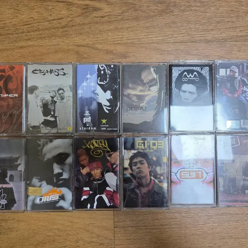 [BUNJANG] Korean Hip Hop &amp; K-Pop Cassette Tape Bundle (12 Tapes) / 국힙 힙합 가요 카세트테이프 모음