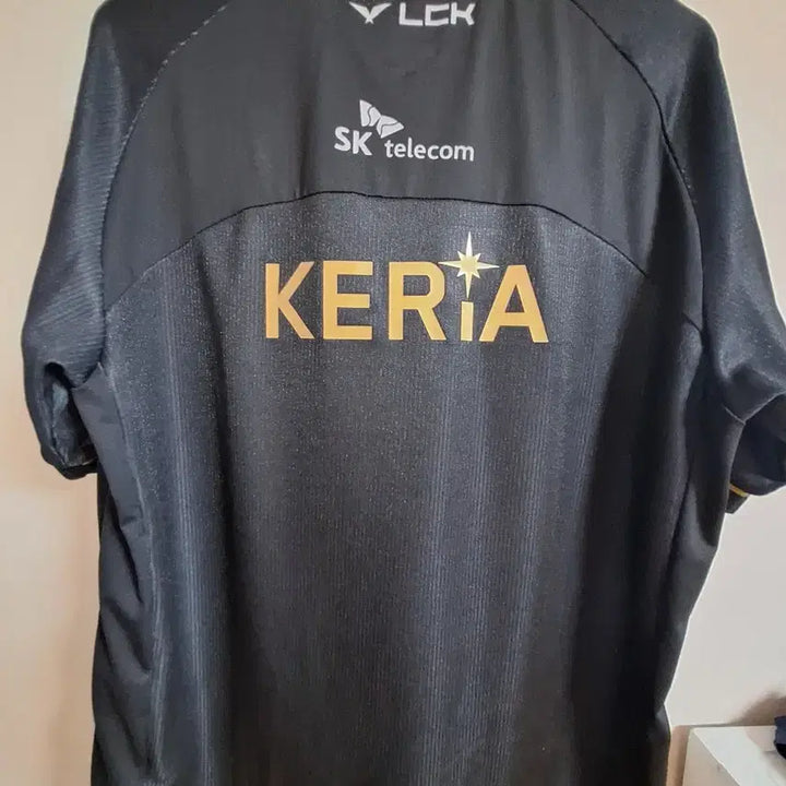 [BUNJANG] T1 Keria 6-Star Jersey L Size / lck롤 유니폼 t1티원 케리아 6성마킹 저지 L사이즈 팝니다.