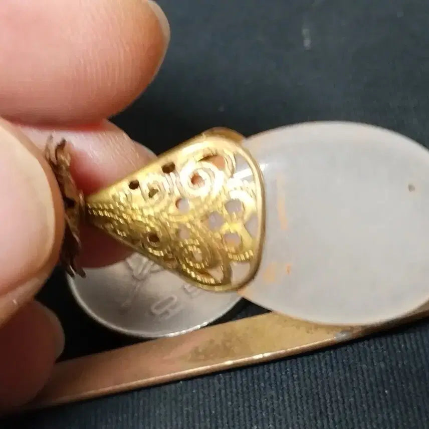 [BUNJANG] Antique Hairpin Adorned with White Jade and Jadeite / 골동 백옥 비취보석 장식된 비녀