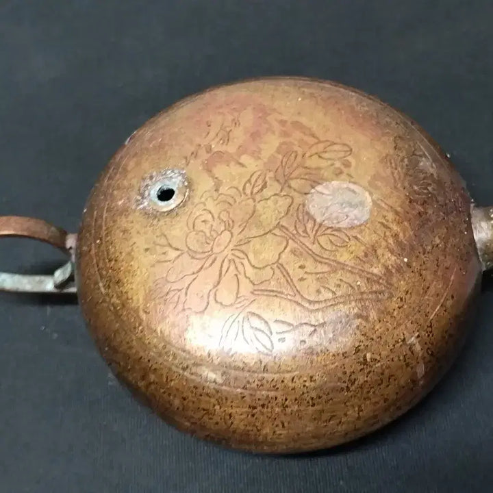 [BUNJANG] Brass Incised Flower Pattern Water Dropper - Collector&
