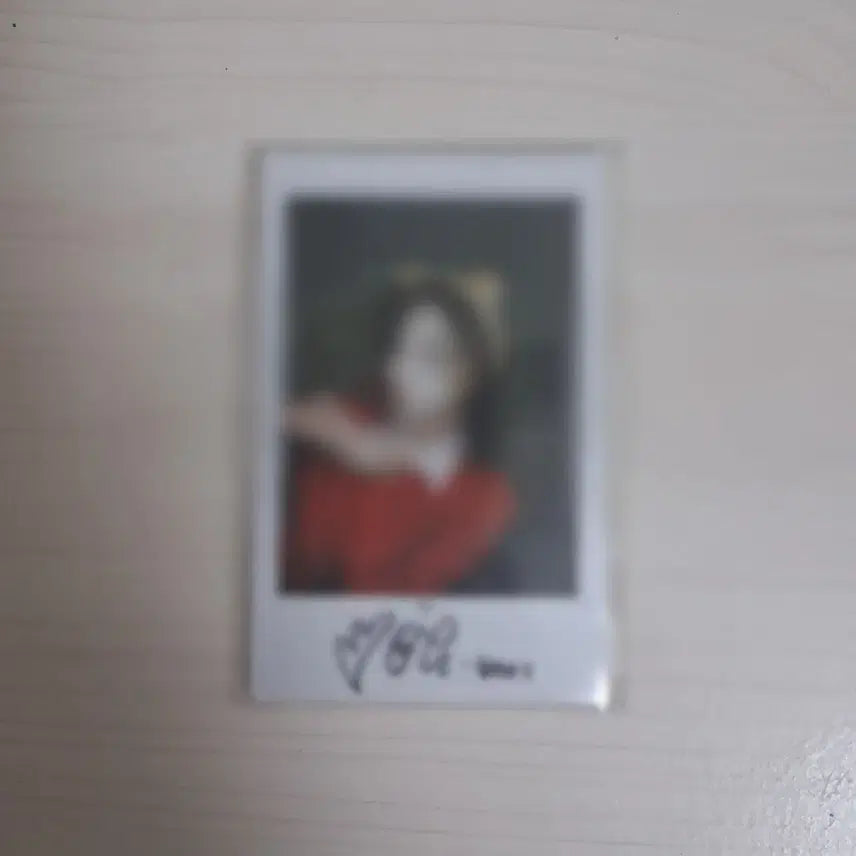 [BUNJANG] NMIXX Bae Autographed Polaroid Photocard / 서든어택 엔믹스 배이 친필 싸인 폴라 폴라로이드 판매합니다.